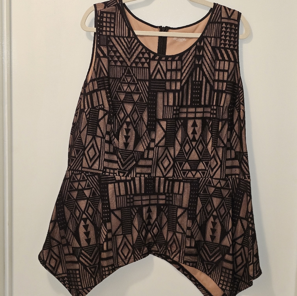 Lane Bryant | Black Lace Asymmetric Handkerchief Top - Picture 3 of 4
